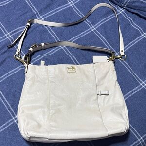 Coach Off-White Leather Shoulder Bag